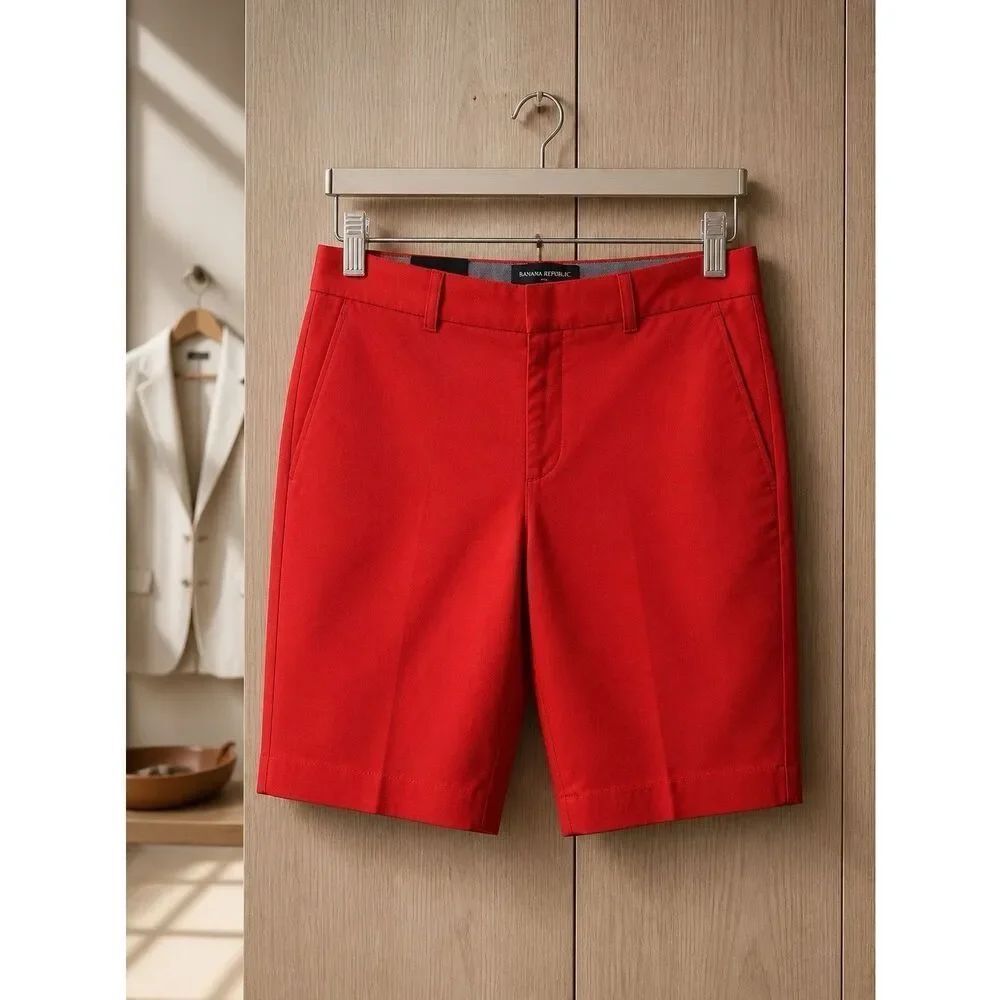 Banana Republic Women's Coral Shorts Size 4 NWT
